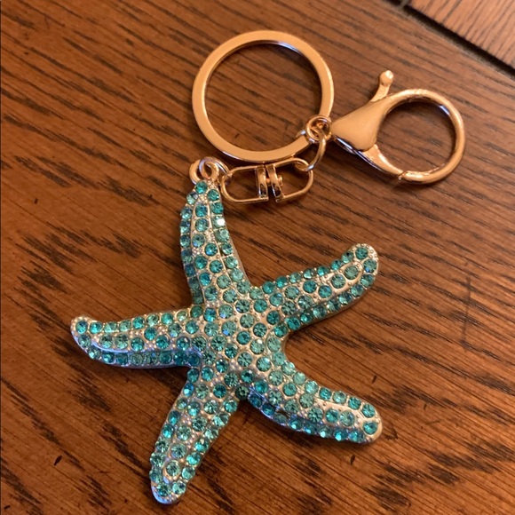 Rhinestone Starfish Bag Charm / Keychain Pink OR Blue - Picture 8 of 10